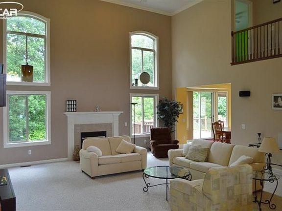 5th image of 2258 Village Woods Dr