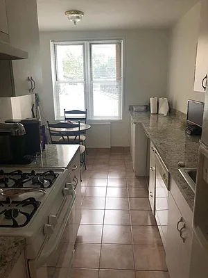 Rented by Century 21 Premier  | media 15