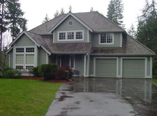 5802 NW Londonderry Loop, Bremerton, WA