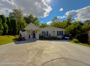 890 Seybert St, Hazleton, PA 18201