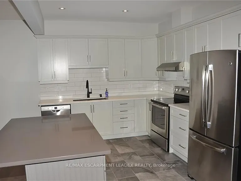 380 Lake St #43 — Photo 9