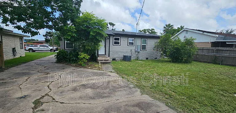 638 Sharon Dr — Photo 18