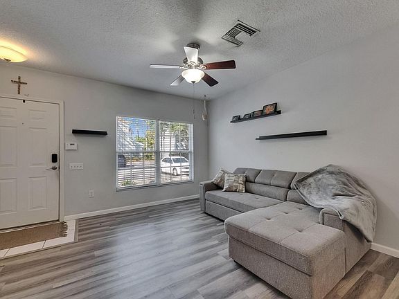 5th image of 2362 Lake Woodberry Cir