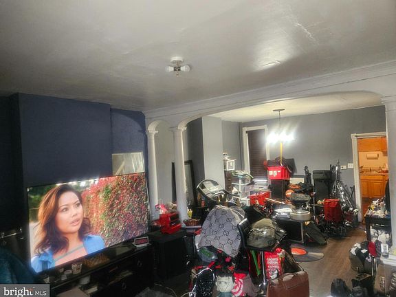 3rd image of 1213 S 49th St