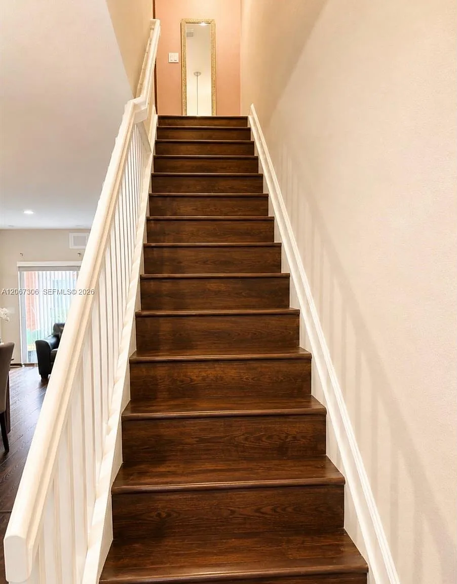 Solabella Condo — Photo 3