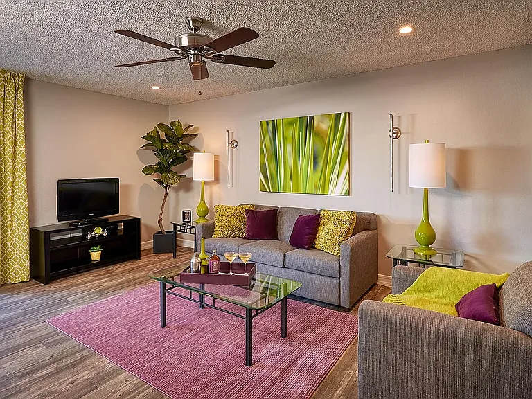 Chandler Meadows Furnished Apartments — Photo 22