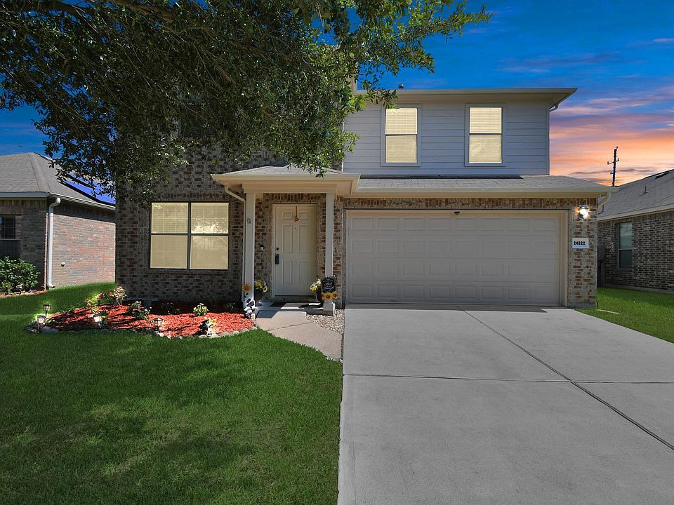 1st image of 24822 Colonial Maple Dr