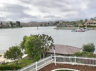 22260 Village Way Dr, Canyon Lake, CA 92587