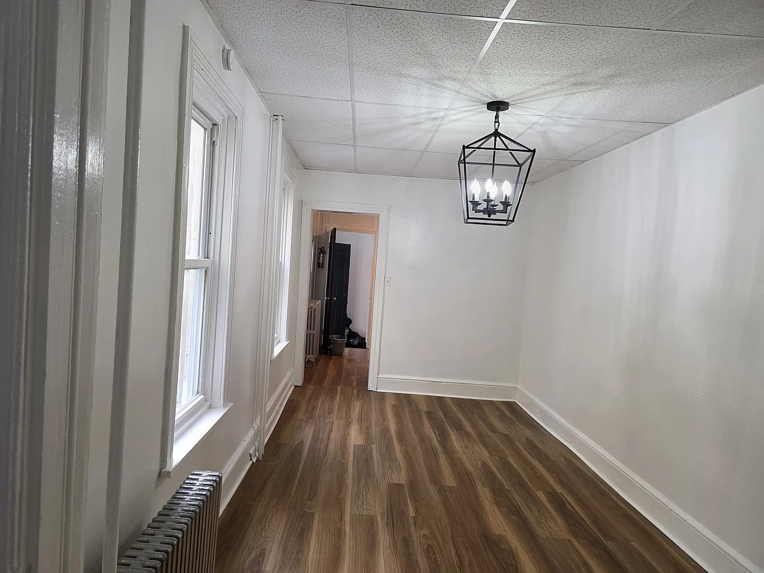 4 bed, 1.5 bath, 1254 sqft, $1,700 — Photo 1