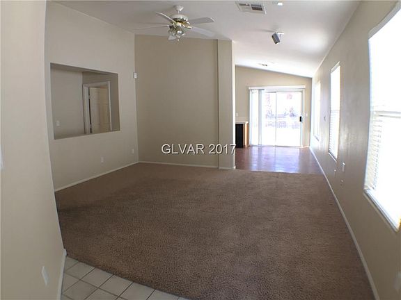 3rd image of 8597 Blowing Pines Dr