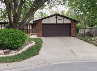 2006 N Rosewood Ct, Derby, KS 67037
