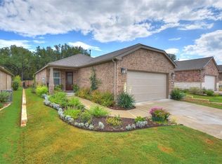 125 Hobby St, Georgetown, TX 78633