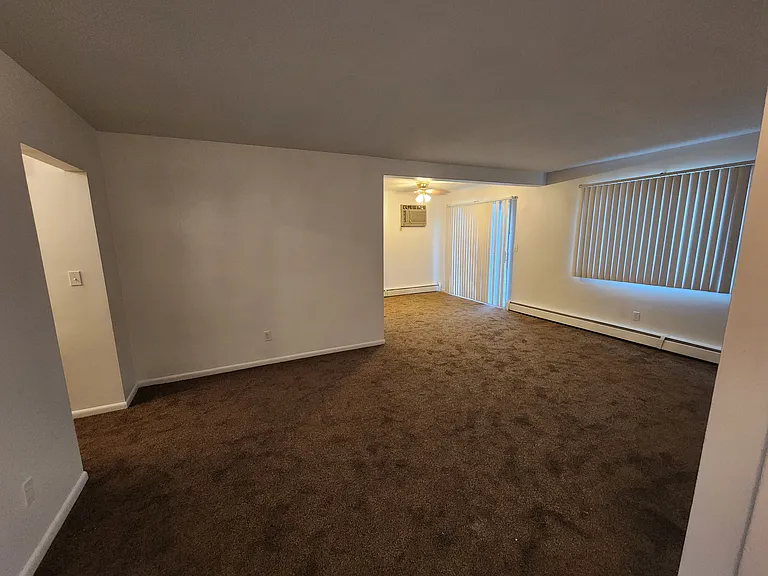 2528 Vera Ave #3 — Photo 16