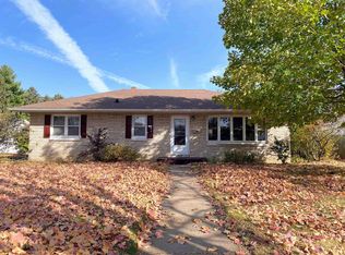 510 S Buchanan St, Prairie Du Chien, WI 53821