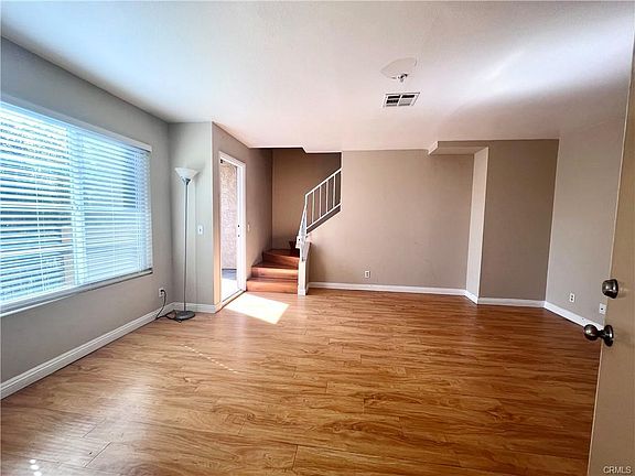 4th image of 8615 Beverly Blvd Unit 28