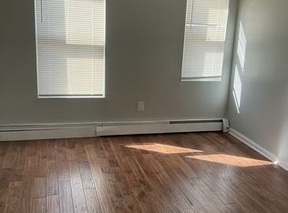 2304 Barnum Avenue - 2nd Floor Front, Stratford, CT 06615