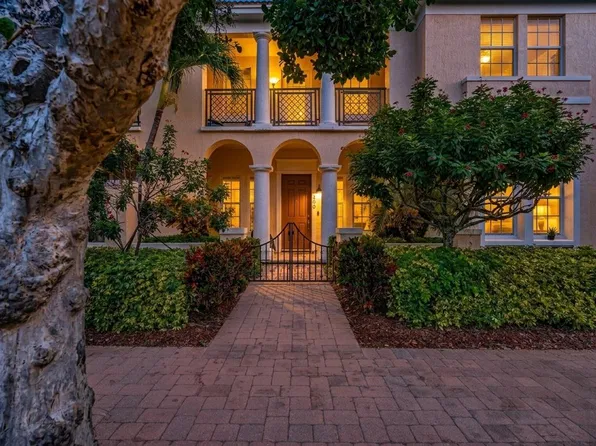 790 NW 83rd Lane, Boca Raton, FL 33487