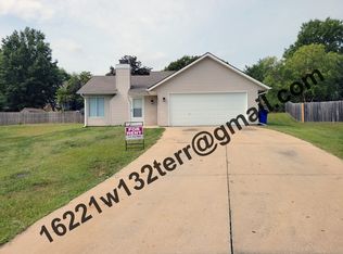 16221 W 132nd Ter, Olathe, KS 66062