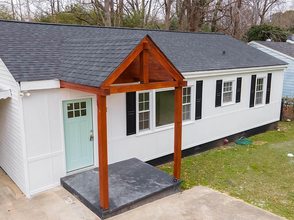 1st image of 205 Pisgah Dr
