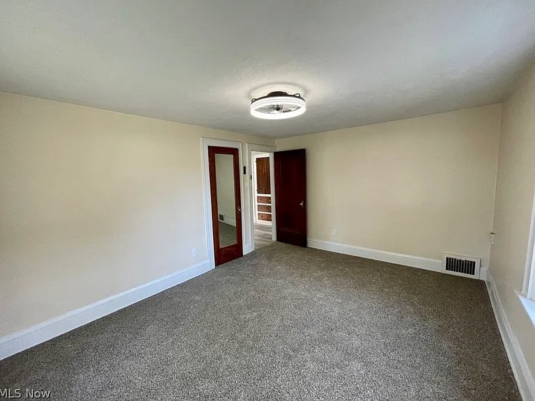 844 Cordova Ave — Photo 29