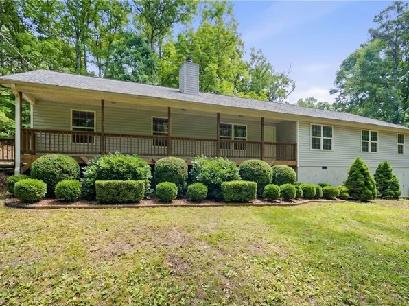 195 Hillside Dr, Dallas, GA 30157