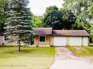 3815 Tecumseh River Rd, Lansing, MI 48906