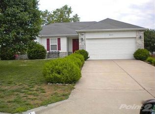 4651 W Portland St, Springfield, MO 65802