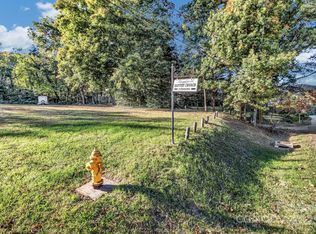 99999 Mineral Springs Rd, Asheville, NC 28805