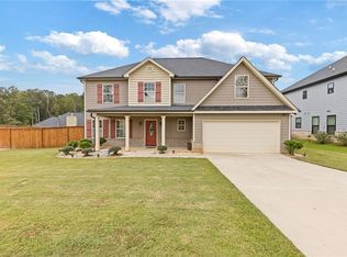 796 Pinnacle Dr, Winder, GA 30680