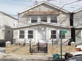 8613 77th St, Woodhaven, NY 11421