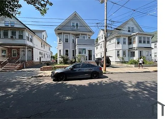 14 Andrew St