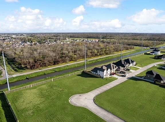 5th image of 172 Mallard Dr