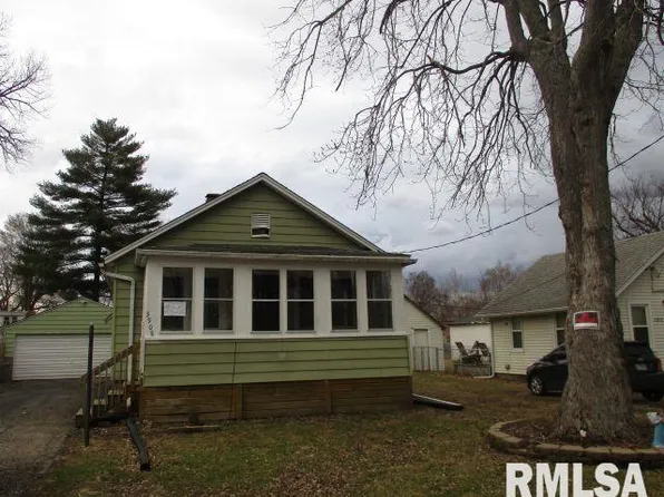 3908 Lauder Ave, Bartonville, IL 61607