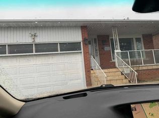 3 Middleton Ct, Markham, ON L3R3G6