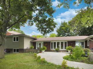 41 Hamilton Dr, Newmarket, ON L3Y 3E7