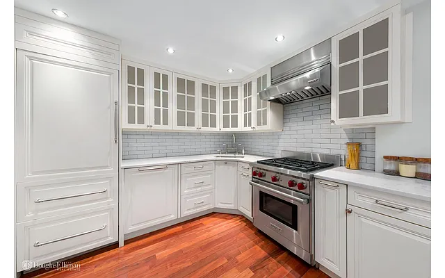 Sold by Douglas Elliman | media 3