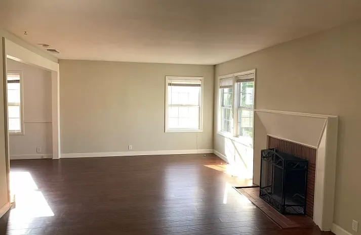 22034 Galvez St — Photo 5