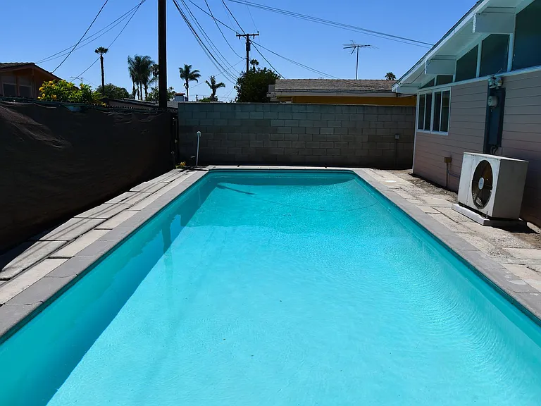 2432 W Transit Ave — Photo 38