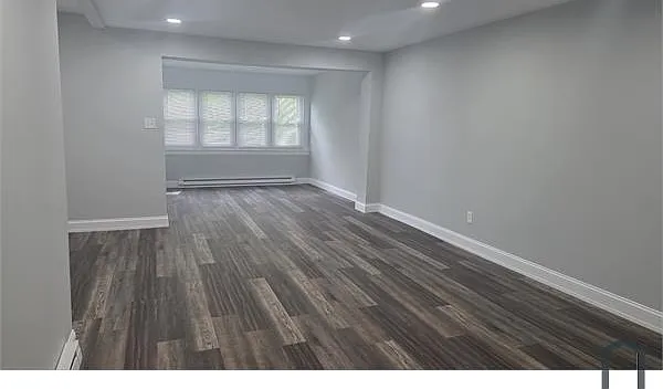 6957 Ogontz Ave — Photo 5