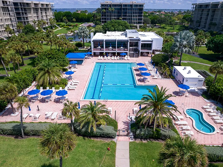 1085 Gulf Of Mexico Dr #203 — Photo 8
