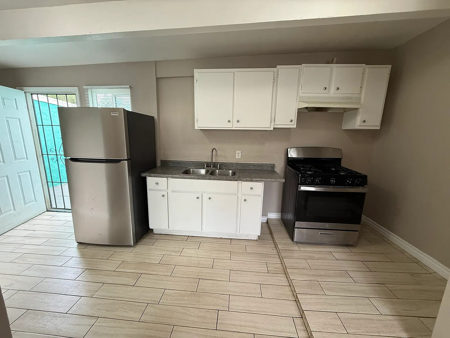 2 bed, $1,750 — Photo 1