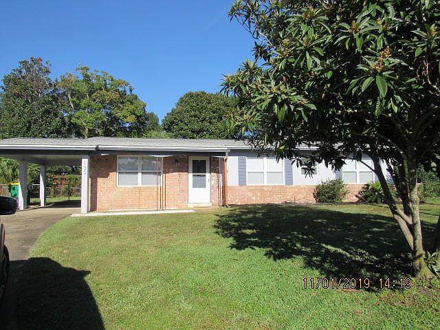 1st image of 130 Terry Cir