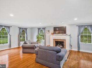 1565 Stoneleigh Ct, Huntingtown, MD 20639