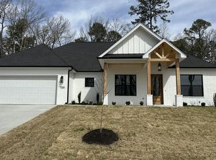 7124 Moon View Dr, Benton, AR 72019