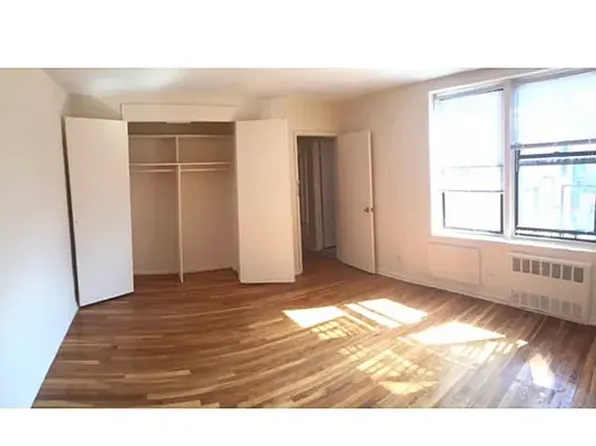 2355 E 12th St APT L6, Brooklyn, NY 11229