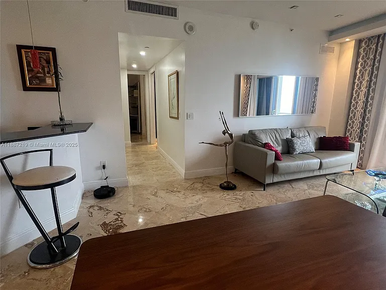 6917 Collins Ave — Photo 18