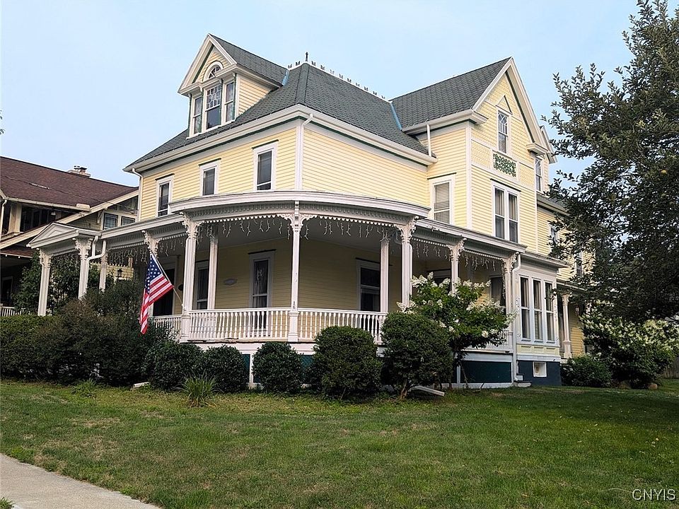 1st image of 112 Jefferson St