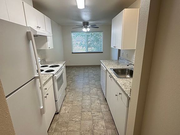 4th image of 2467 Queen Ave SE #339-28