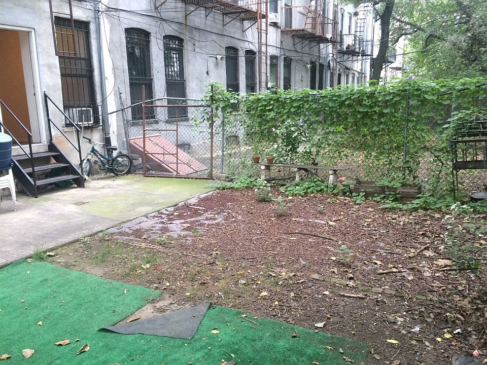 1st image of 300 Jefferson St #1N