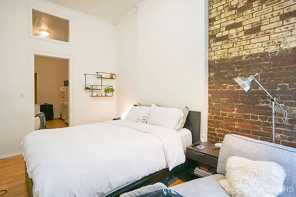 Rented by City Connections Realty | media 11